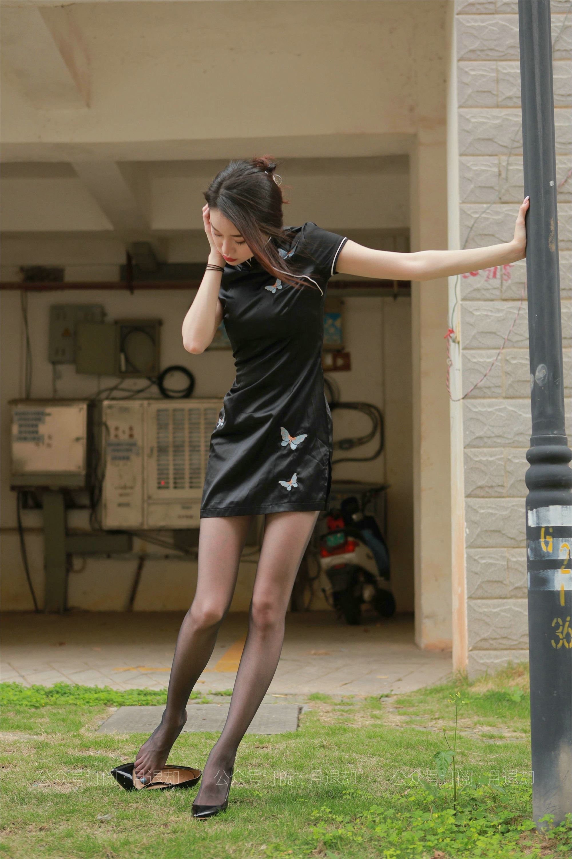 IESS异思趣向  模特：佳爷《佳爷的小彩蛋》